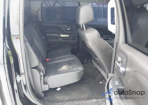 2018 Chevrolet Silverado 1500 2Lt z USA, uszkodzony, nr VIN 3GCUKREC2JG315169